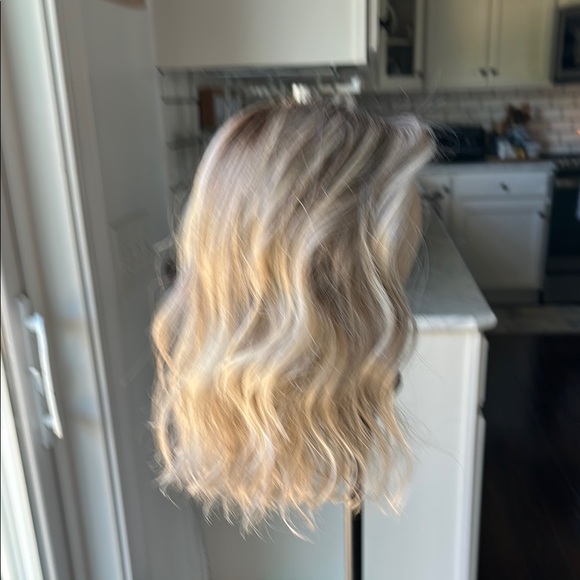 Raquel Welch Wavy Day-Iced Latte Macchiato - Picture 4 of 8